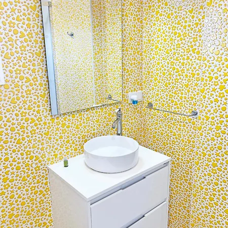 Tahiti - Frente Al Mar - Gran Terraza - Parking Gratis Apartamento *